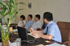 党支部书记向医院领导做2014年下半年党建工作汇报